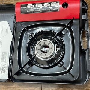 Portable Red and Black Gas Stove